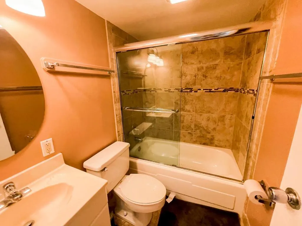 Playing Hooky At Dolphin Run-Oceanfront Condo-Pool Вирджиния-Бич
